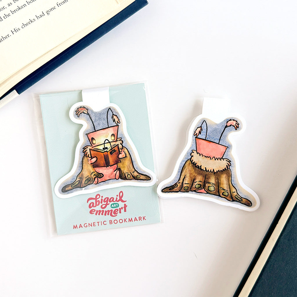 Moth (Ellie Dee) | Magnetic Bookmark