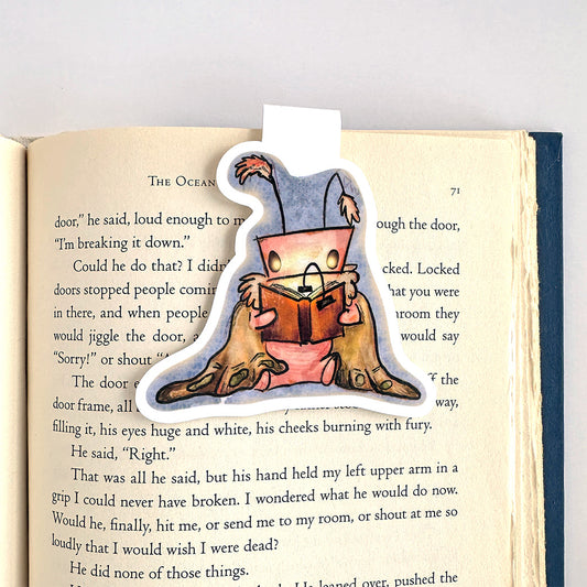 Moth (Ellie Dee)  |  Magnetic Bookmark