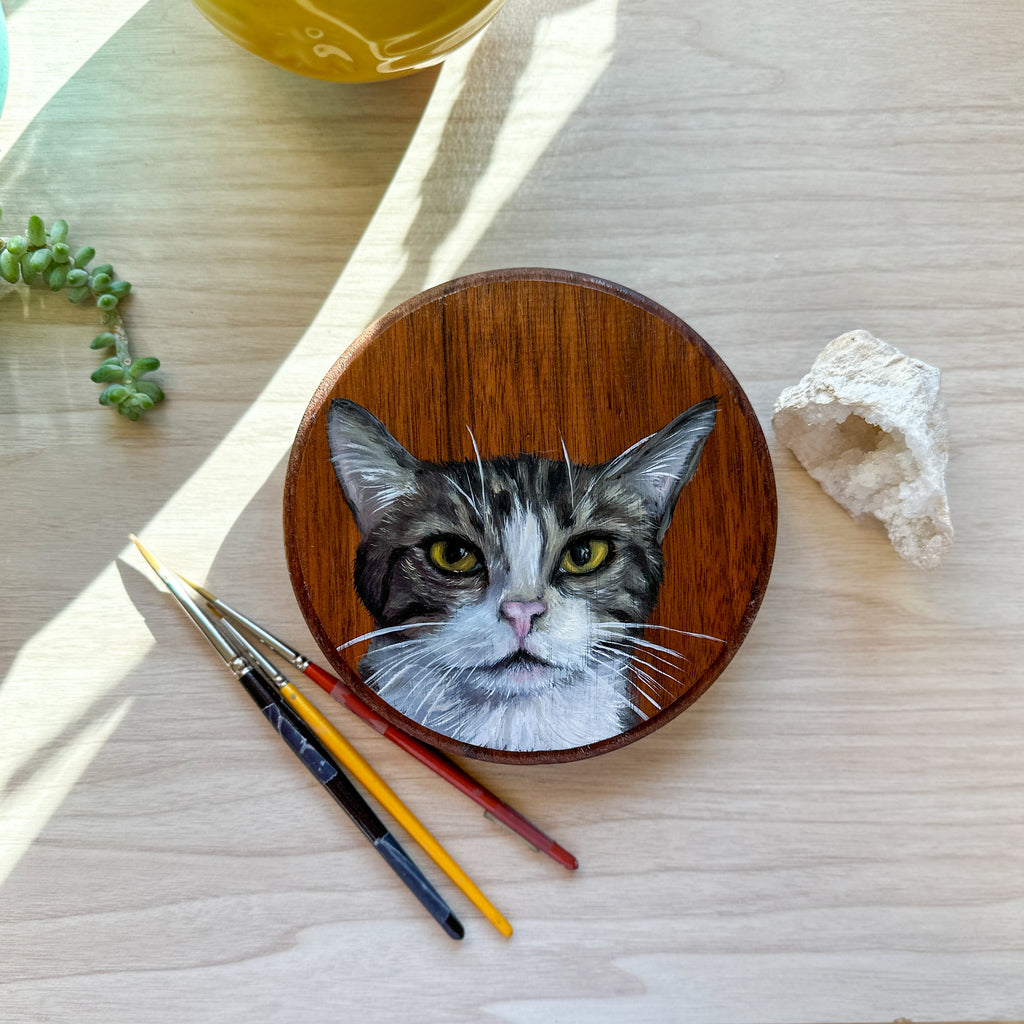 Limited Edition Pet Portrait on Walnut Circle